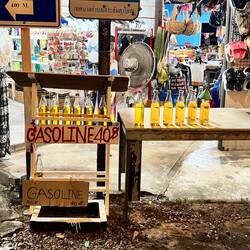 Und mal wieder eine Tankstelle