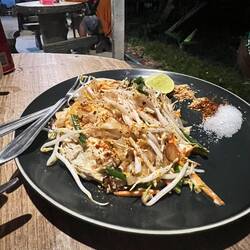 Pad Thai mit Meeresfrüchten