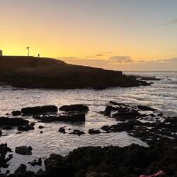 Geschafft! Außerhalb von Casablanca steuern wir den nächsten Campingplatz an