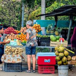 Sie wollte für 1 Mandarine 1 Dollar! Nicht mit mir!