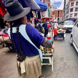 Mobiler O-Saftstand, gepresst wird vor Ort