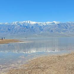 Bisschen Spiegelung.