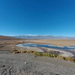 Eigentlich die Salzfläche, aber alles feucht.