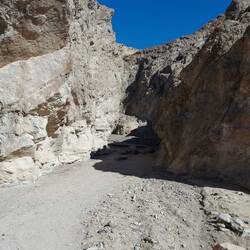 Eingang zum Golden Canyon.