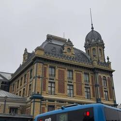 Arrival at the bus station
