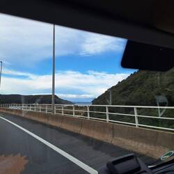 Über kurze Küstenabschnitte, ohne Kreisel 😅