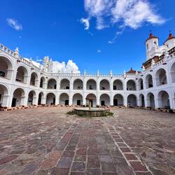 Templo de San Felipe Neri mit Kloster