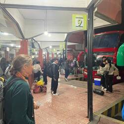 Und weiter geht's mit dem Nachtbus nach Uyumi