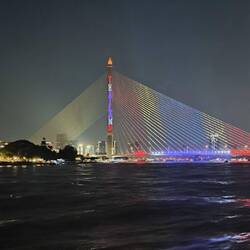Rama VIII Bridge