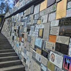 Mandas, religiöse Gelübde meistens als Bitte/Dank