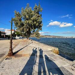 🙋🏻‍♂️🙋🏼‍♀️🐕‍🦺 schön hier ⛴️🇬🇷