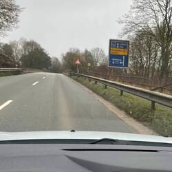 Von Bargtwheide, ab auf die Autobahn, an Hamburg vorbei und gut 540km oder so nach Südwesten