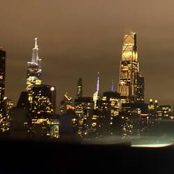 First glimpse of the New York skyline from our taxi