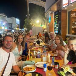 Essa bi üsem Fründ vu Burma! 🥰