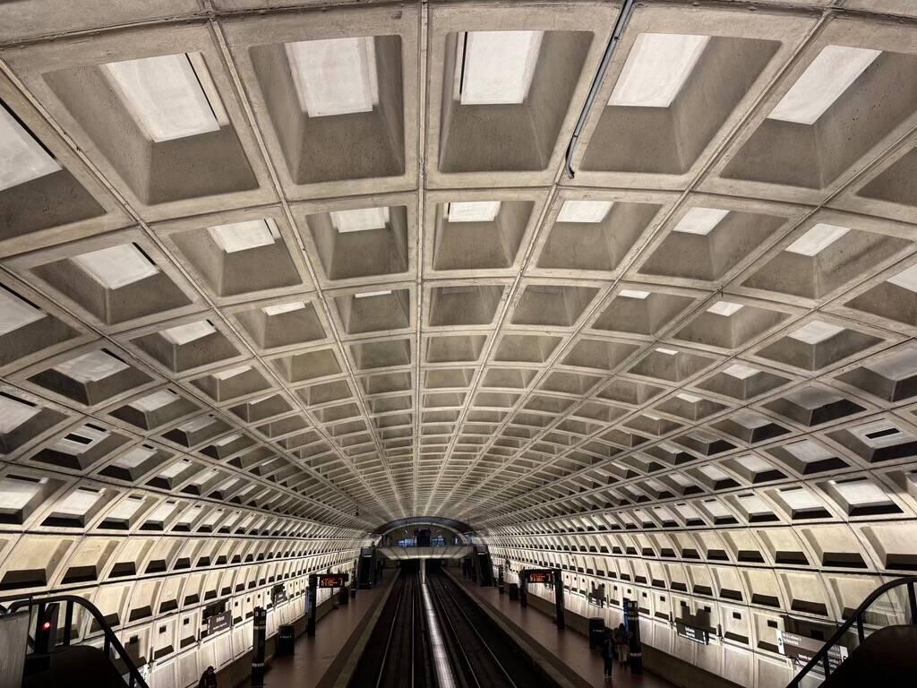 Taking the METRO to the Museums