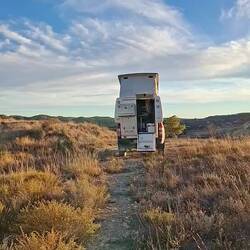 Repos dans un lieu sauvage très typé "au fil de nos envies" 😉