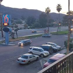 Bisschen weiter weg, aber im Blick.