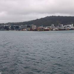 Wellington au loin