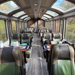 Alle wollten Andenkick und Folklore! Die Menschen wollen halt Amore. Mein Abteil war dann leer.