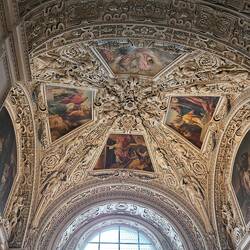 Ceiling above the Holy Spirit chapel