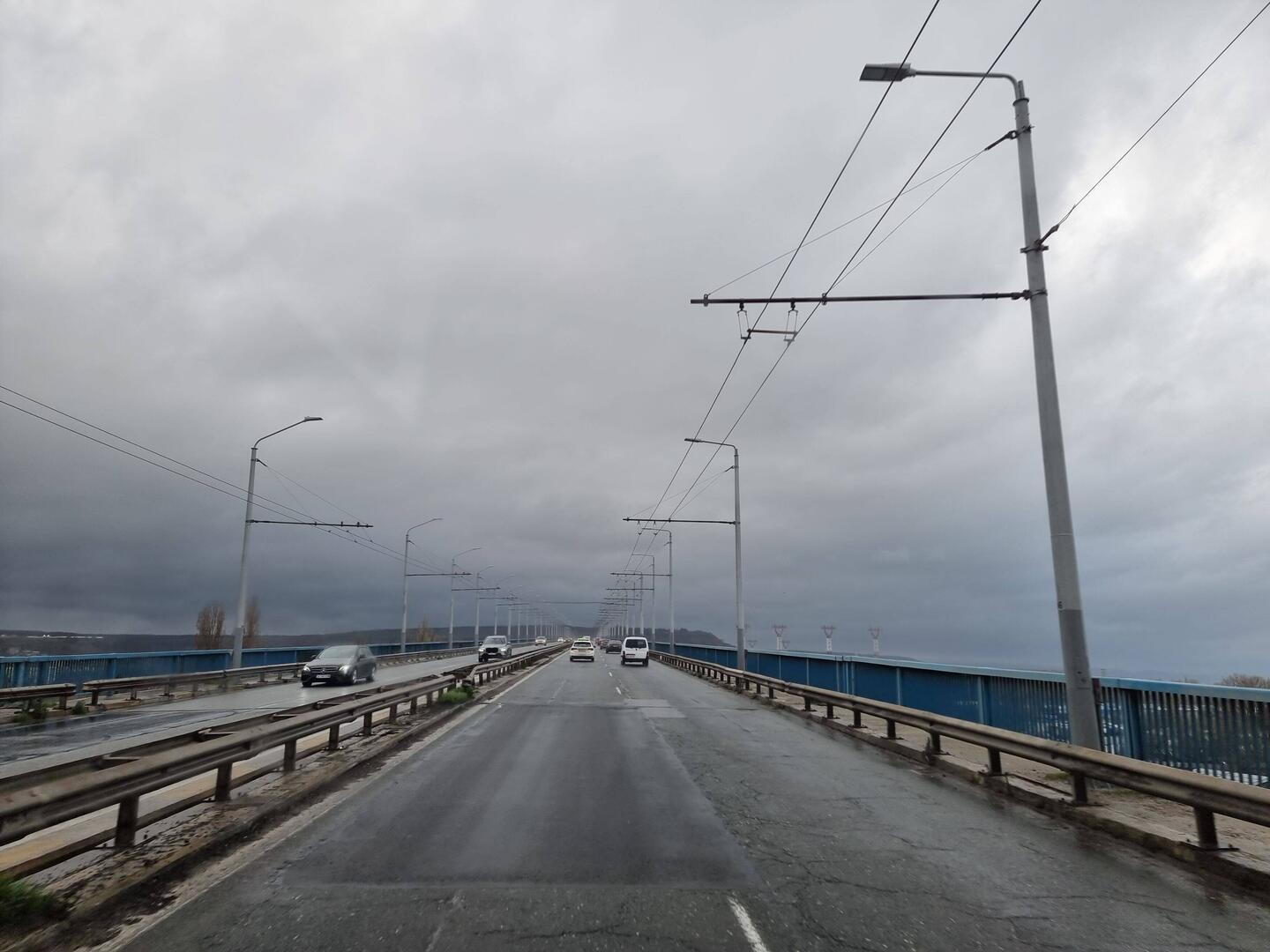 Gerade waren da noch ganz viele Autos vor uns...