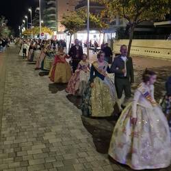 Die Prozession schön geordnet