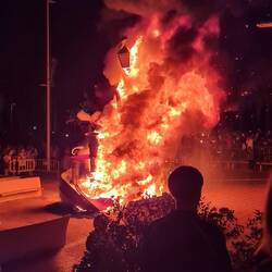 Und dann brennt plötzlich alles