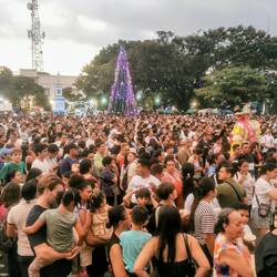 Auswärtiges Amt: vermeiden sie Menschenansammlungen 🤔