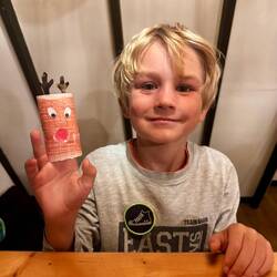 Bastelstunde mit Henri und Rudolph