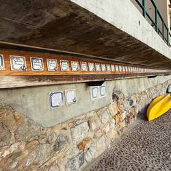 16 m langer Steg, auf dem balanciert wird