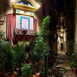 Eine ganz normale Straßenecke