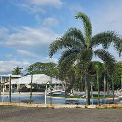 Eine schöne Badelandschaft, seltsamerweise geschlossen