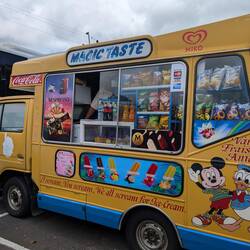Ein Snack Car