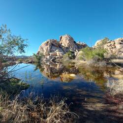 Aber es genügt zum Aufstauen eines Rinnsals.