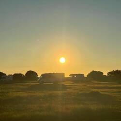 ..wir haben sie☀️bis sie☀️abends im Meer untergeht🍀🌅