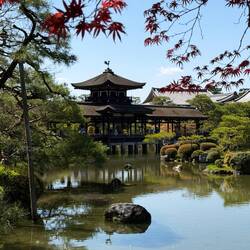 Heian Schrein und der sehr schöne Garten