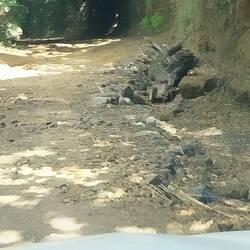 Schwierige Strecke zum Vulkan