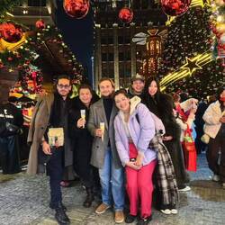 Mit Halid (Griechenland), Artem (Russland), Ana-Clara (Brasilien), Nico (Deutschland), Ali (China)