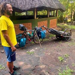 Lester bereit für die Weiterfahrt Richtung Zimbabwe