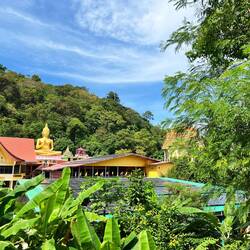 Wat Khao Rang