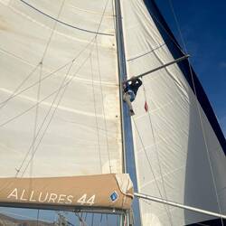 Marc checking the mast