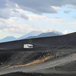 Da nächtigen wir heute, mitten im Lavafeld