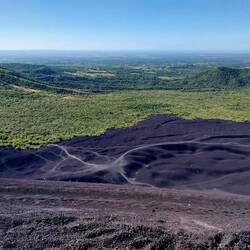 Die helle Fläche ist unser Platz von gestern Nacht