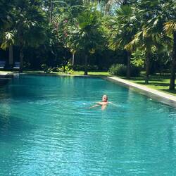 Wir haben den Pool fűr uns alleine