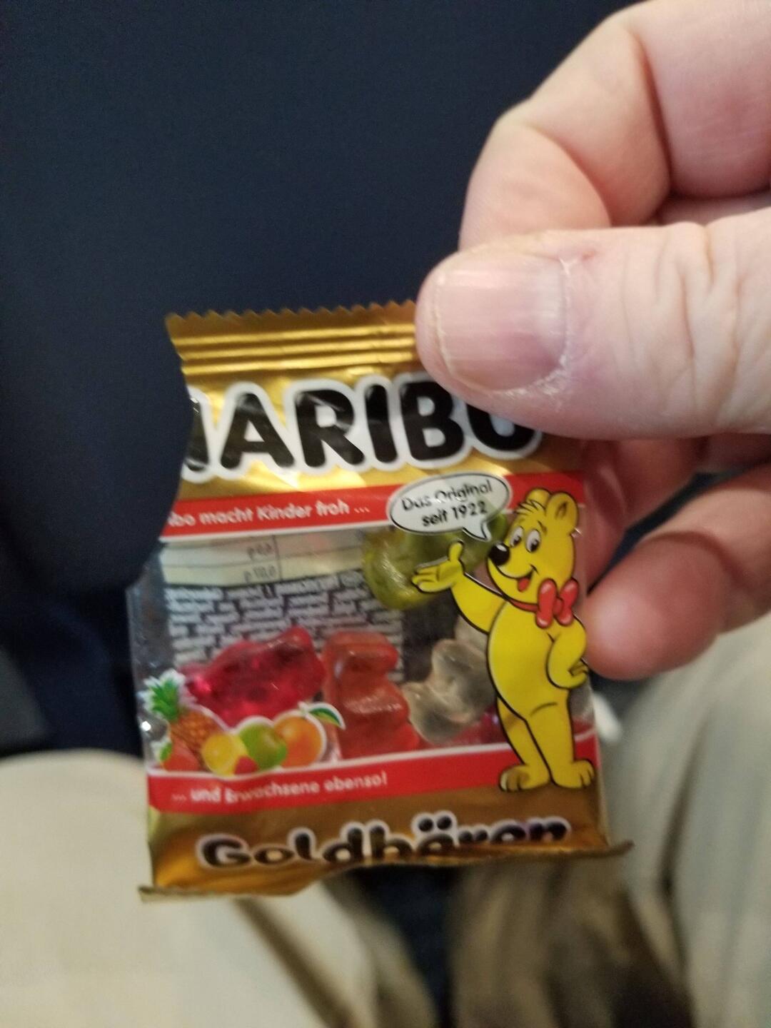 On of the morning fun complimentary transit snacks.