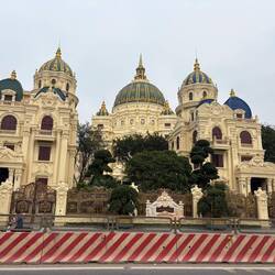 Very fancy building. No idea what for