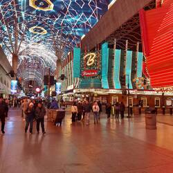 Das Hotel Apache gehört zum Casino Binion's.