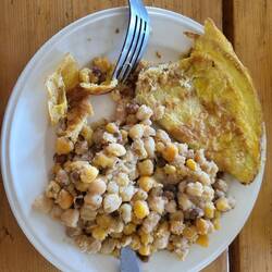 Es gibt ein proteinreiches Frühstück.