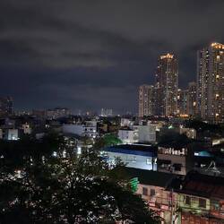 Ausblick von der Dachterasse meines Hotels.
