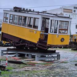 De topische trams van dichtbij
